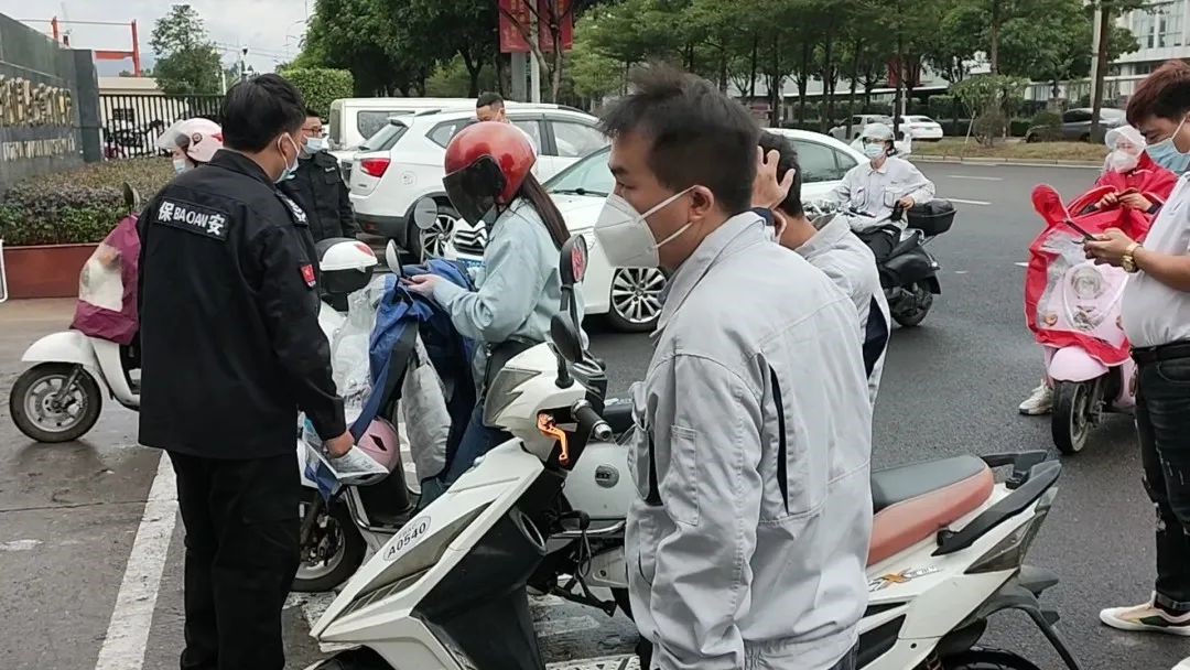 C7���ֹ���-�����ɼ��Ƿ�,����Ʒ�Ƶ�ʵ��