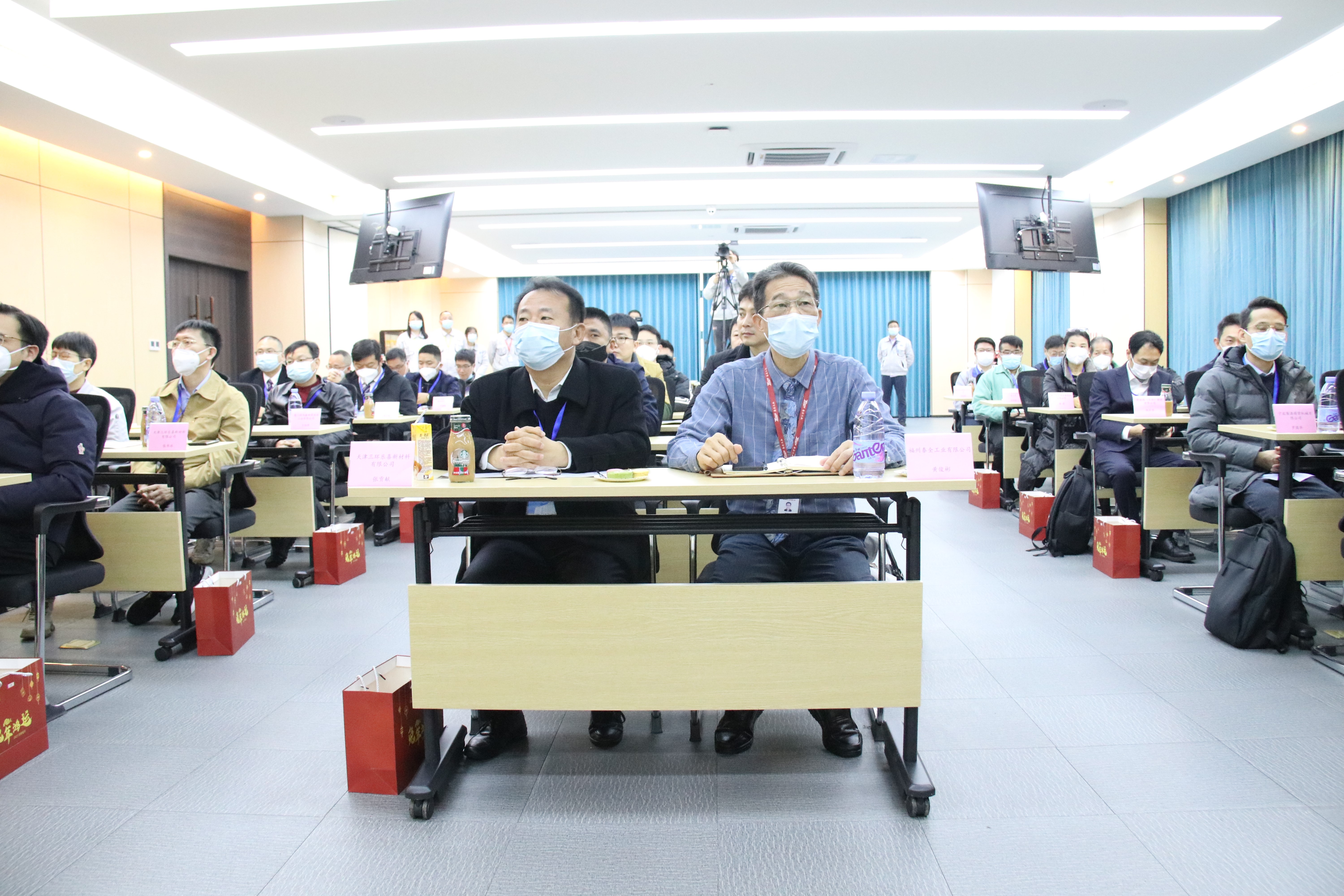 C7���ֹ���-�����ɼ��Ƿ�,����Ʒ�Ƶ�ʵ��